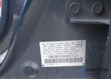 2004 Honda Accord 2.4 Lx z USA, uszkodzony, nr VIN 1HGCM56364A031321